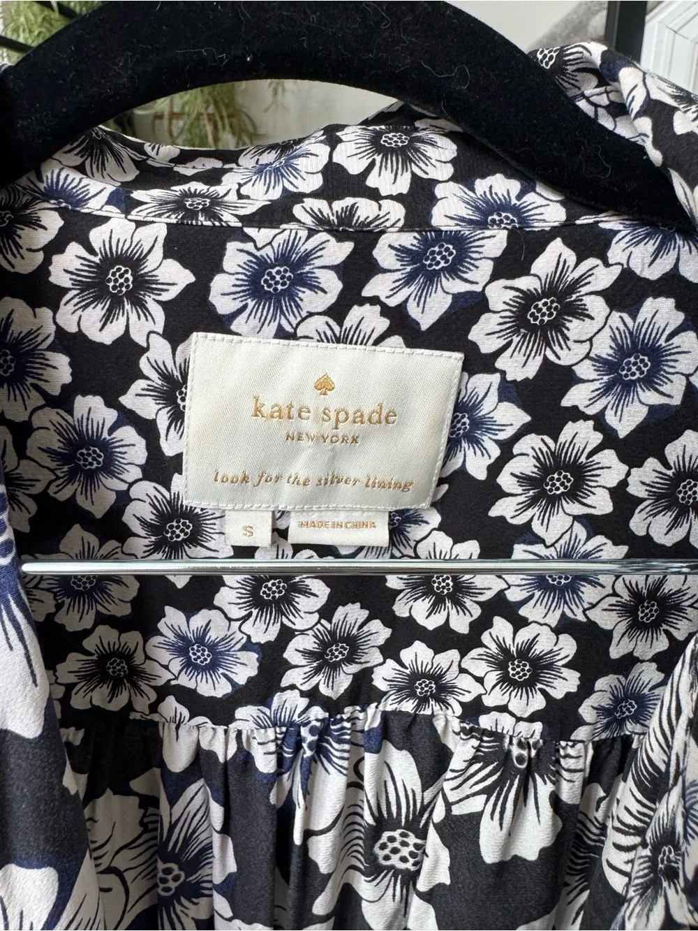 kate spade black and white floral blouse